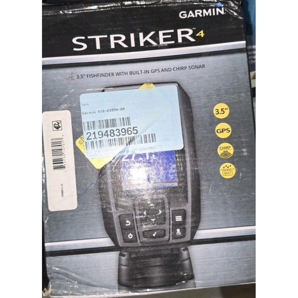 Garmin STRIKER 4/3.5” Fish Finder Built -In/GPS and Chirp Sonar /ipx7*NEW